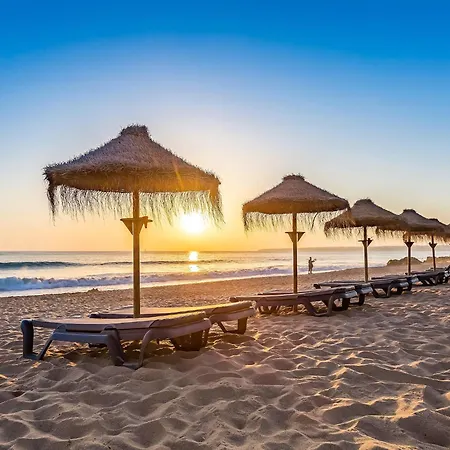 Calm Stunning Beachfront Wsea Views * Albufeira